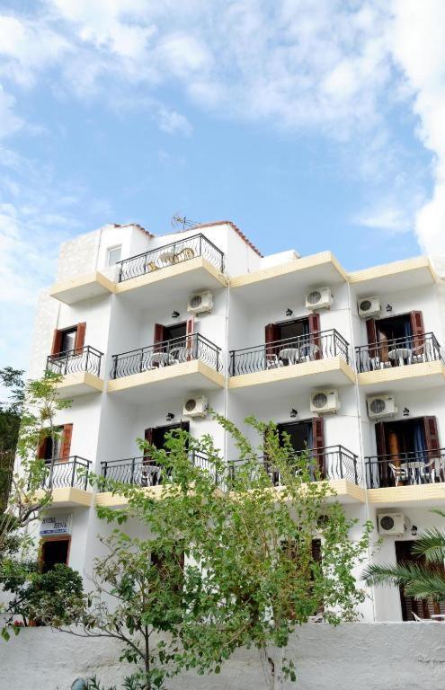 Ágios Kírykos Hotel Rena מראה חיצוני תמונה