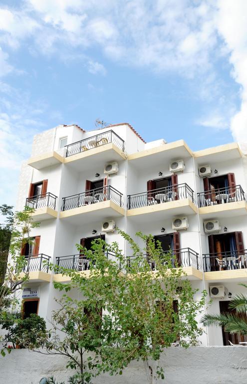 Ágios Kírykos Hotel Rena מראה חיצוני תמונה